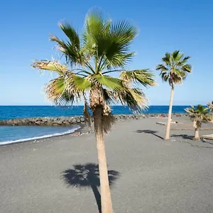 Bright Spacious Apartment, 2 Min Walk From Apartamento Candelaria